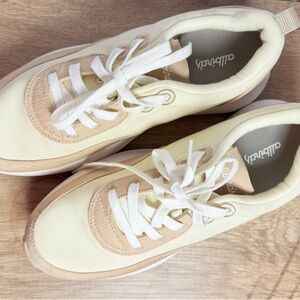 Allbirds Women's Cream and Tan Sneakers